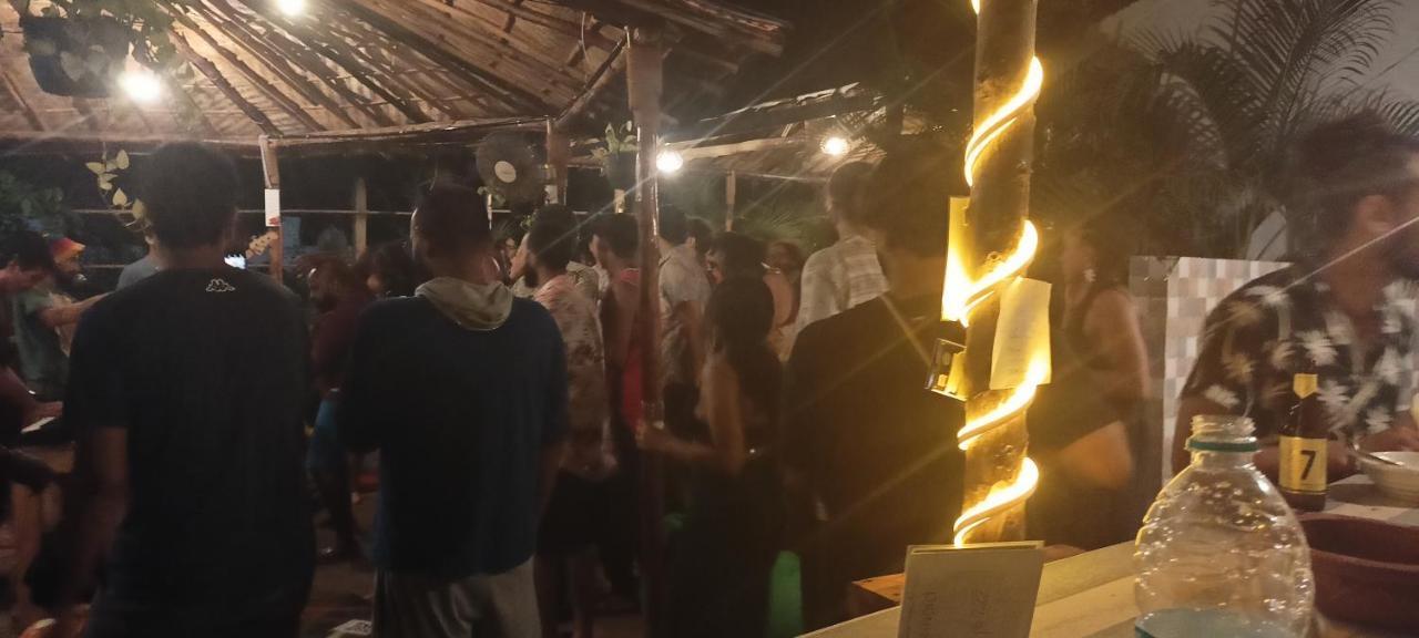 ארמבול Red Monkeys Hostel מראה חיצוני תמונה